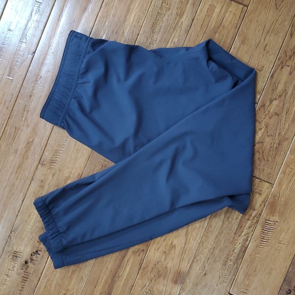 Travis Mathew Travel 2.0 Men's Blue Jogger Pants - Picture 3 of 10